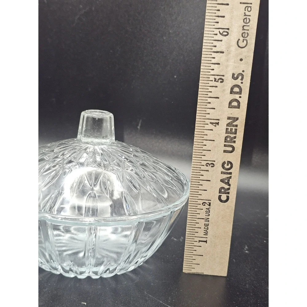 KIG Indonesia Crystal Glass Candy Dish Lid Bowl EUC Cocktail Party‎